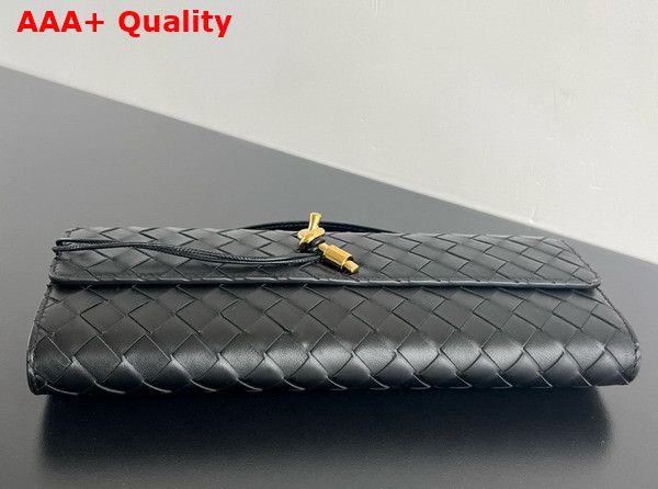 Bottega Veneta Andiamo Clutch in Black Intrecciato Leather Replica