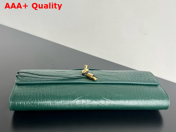 Bottega Veneta Andiamo Clutch in Emerald Green Alligator Leather Replica