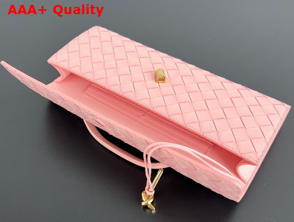 Bottega Veneta Andiamo Clutch in Rose Intrecciato Leather Replica