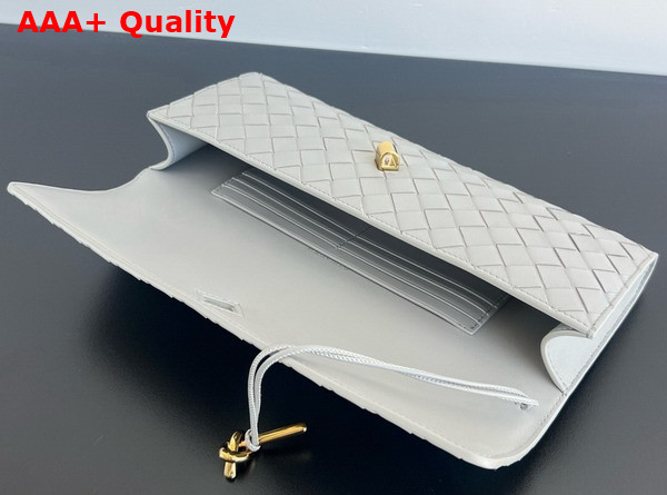 Bottega Veneta Andiamo Clutch in Sterling Intrecciato Leather Replica