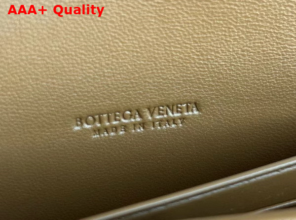 Bottega Veneta Andiamo Clutch in Tan Intrecciato Leather and Suede Leather Replica
