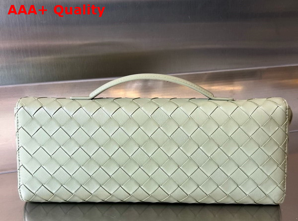 Bottega Veneta Andiamo Clutch in Travertine Intrecciato Leather Replica