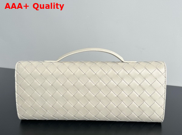Bottega Veneta Andiamo Clutch in White Intrecciato Leather Replica