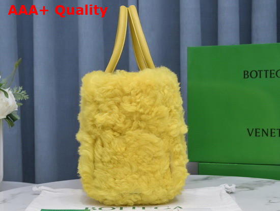 Bottega Veneta Arco Tote in Yellow Shearling Replica