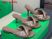 Bottega Veneta Blink Flat Mule Pinecone Intrecciato Leather Replica