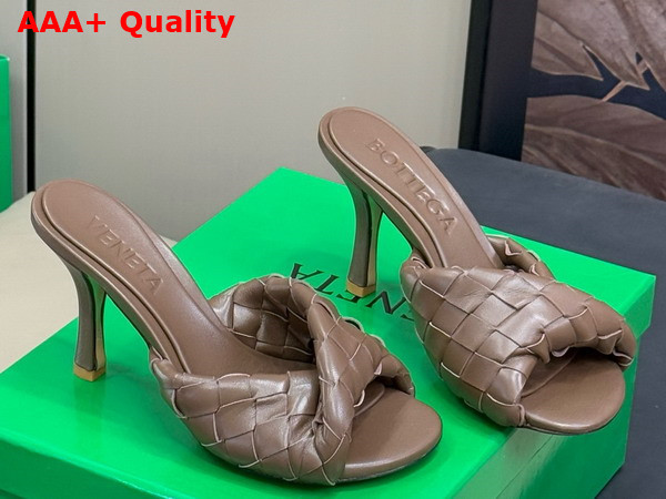Bottega Veneta Blink Flat Mule Pinecone Intrecciato Leather Replica