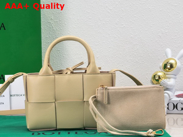 Bottega Veneta Candy Arco Tote Bag in Ice Cream Calfskin Replica