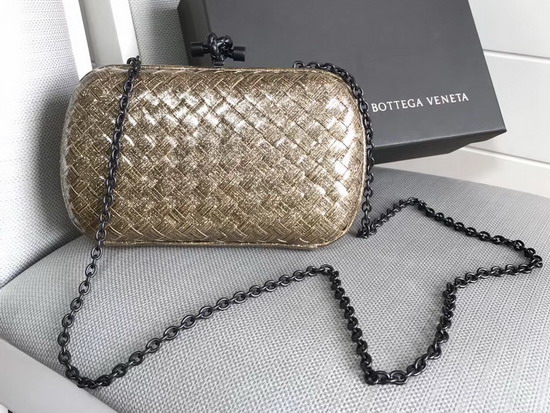 Bottega Veneta Chain Knot in Glazed Calf Leather Gold