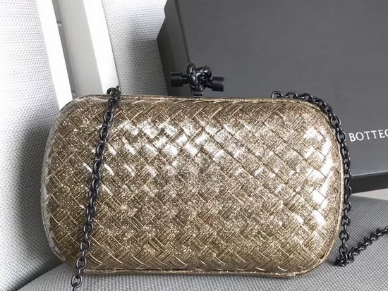 Bottega Veneta Chain Knot in Glazed Calf Leather Gold