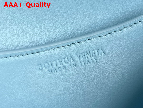 Bottega Veneta Knot Lock Cross Body Bag in Zenith Intrecciato Piccolo Leather Replica