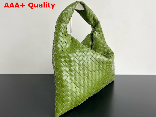 Bottega Veneta Large Hop Bag in Matcha Intrecciato Calf Leather Replica
