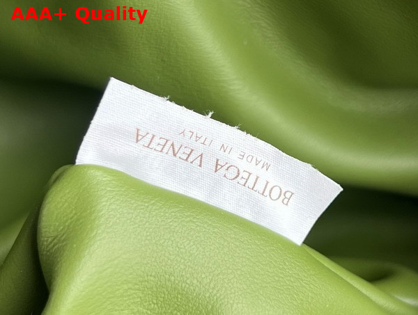 Bottega Veneta Large Hop Bag in Matcha Intrecciato Calf Leather Replica