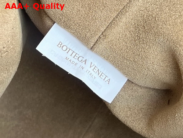 Bottega Veneta Lauren 1980 Clutch in Light Wood Weathered Leather Replica