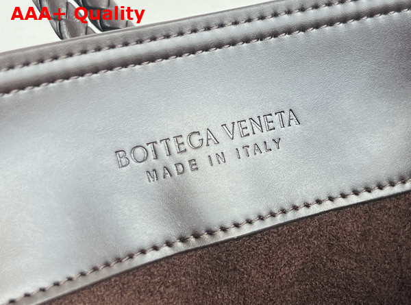 Bottega Veneta Liberta Bucket Bag in Fondant Smooth Calf Leather Replica