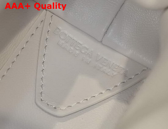 Bottega Veneta Point Chalk Small Lozenge Quilted Leather Top Handle Bag with Detachable Strap Replica
