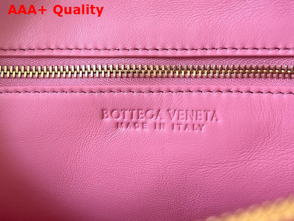 Bottega Veneta Small Getaway Top Handle Bag in Pink Intrecciato Lambskin Replica