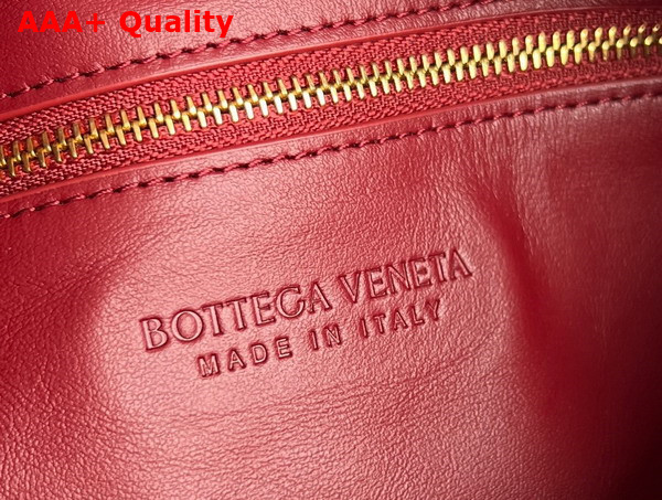 Bottega Veneta Small Hop Bag in Cherry Red Intrecciato Calf Leather Replica