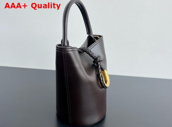 Bottega Veneta Small Liberta Bucket Bag in Fondant Smooth Calf Leather Replica