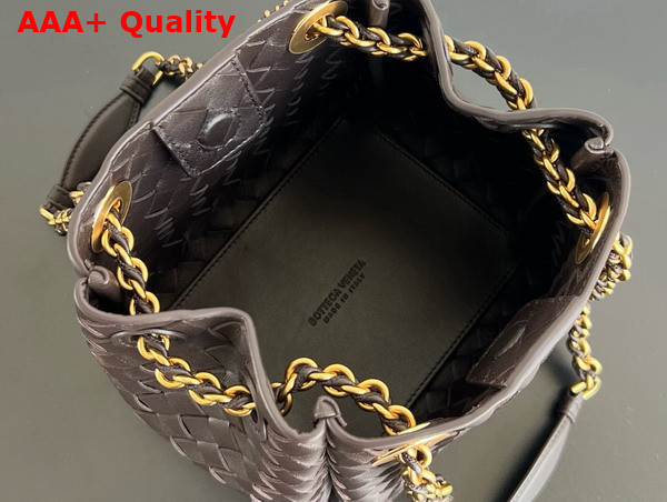 Bottega Veneta Small Parachute Chain Shoulder Bag in Fondant Intrecciato Leather Replica