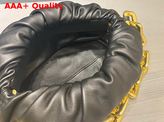 Bottega Veneta The Chain Pouch Black Calfskin Replica