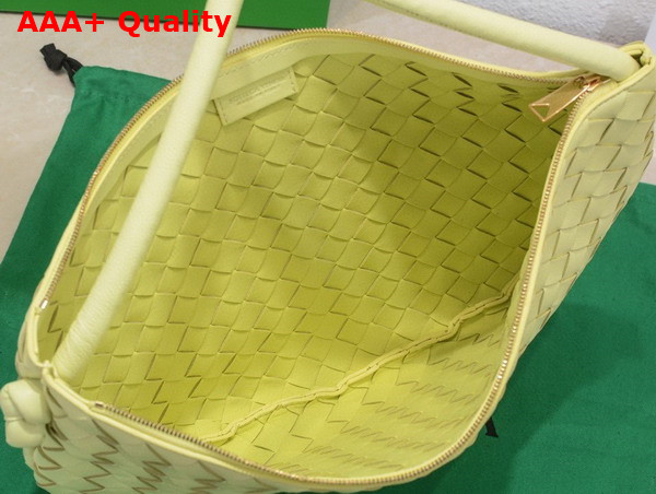 Bottega Veneta Turn Pouch in Lantern Lamb Skin Replica