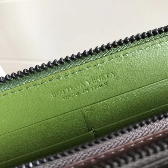 Bottega Veneta Zip Around Wallet in Green Lambskin