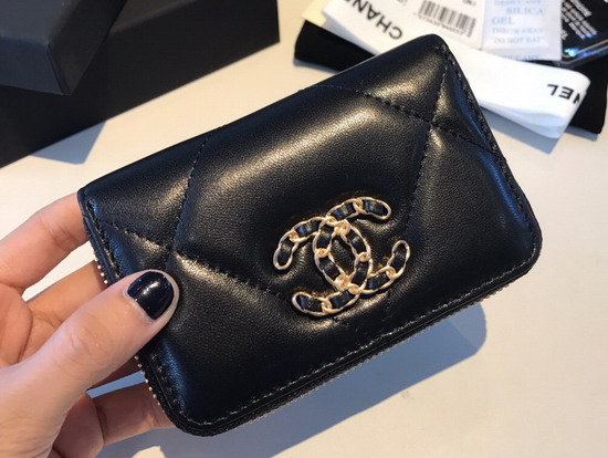 Chanel 19 Zipped Coin Purse in Black Lambskin AP0949