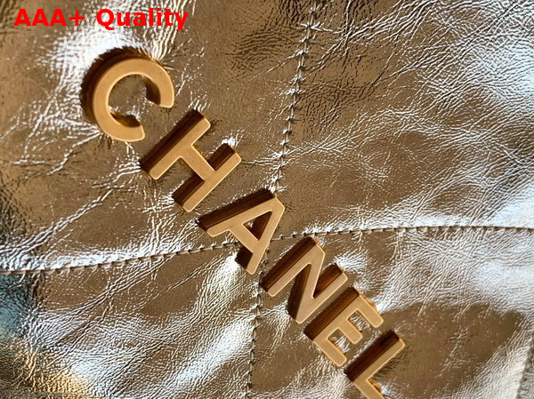 Chanel 22 Small Handbag in Gold Metallic Crinkled Calfskin AS3260 Replica