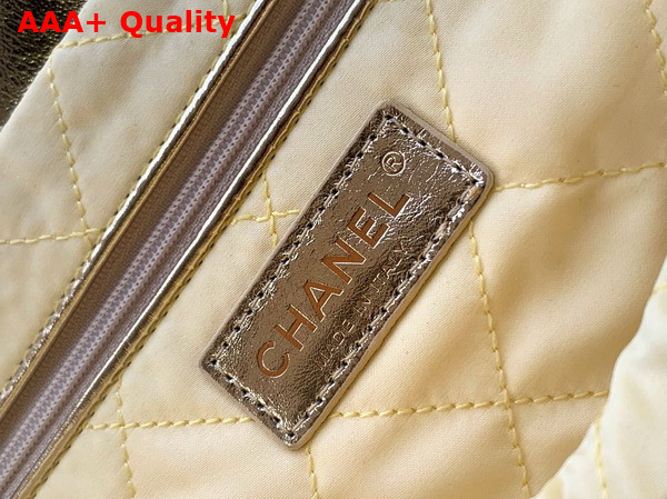 Chanel 22 Small Handbag in Gold Metallic Crinkled Calfskin AS3260 Replica