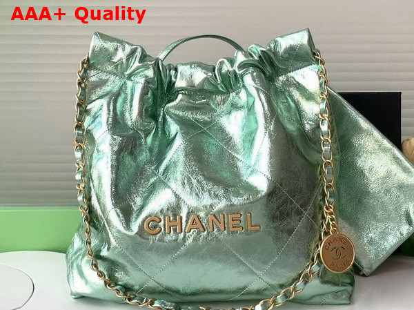 Chanel 22 Small Handbag in Green Metallic Crinkled Calfskin AS3260 Replica