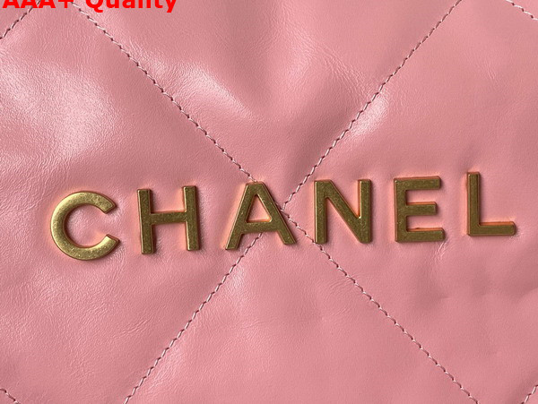 Chanel 22 Small Handbag in Light Pink Shiny Calfskin Gold Tone Metal AS3260 Replica