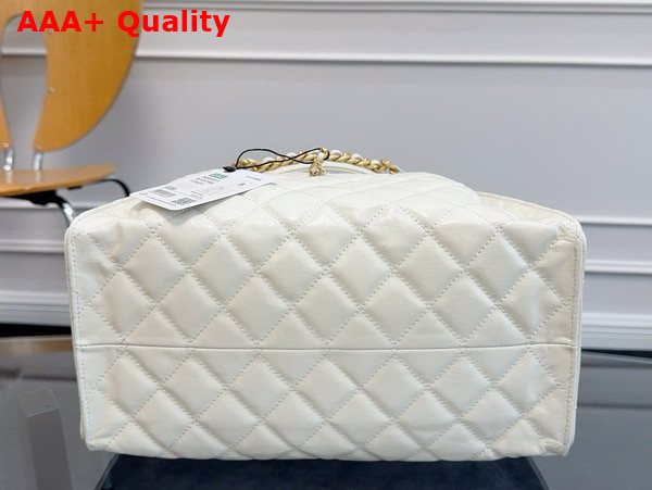 Chanel 25 Medium Handbag in Ivory Shiny Calfskin AS5311 Replica