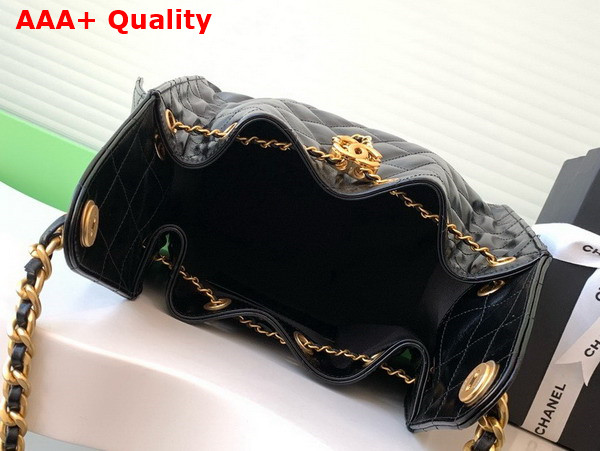 Chanel 25 Small Handbag in Black Shiny Calfskin AS5293 Replica