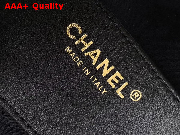 Chanel 25 Small Handbag in Silvery Metallic Grained Calfskin AS5293 Replica