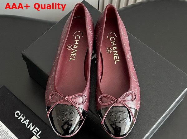 Chanel Ballet Flats Printed Lambskin and Patent Calfskin Burgundy and Black G02819 Replica