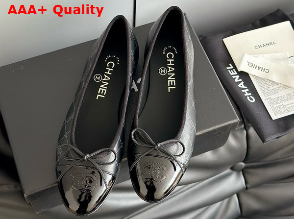Chanel Ballet Flats in Black Printed Lambskin and Patent Calfskin G02819 Replica