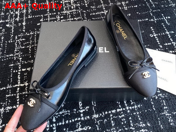 Chanel Ballet Flats in Black Shiny Lambskin and Grosgrain Replica