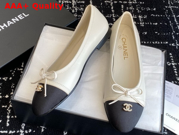Chanel Ballet Flats in Lambskin and Grosgrain White and Black Replica