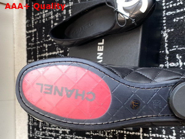 Chanel Classic Ballet Flats in Quilted Lambskin Black and White Replica