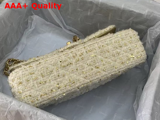 Chanel Classic Flap Bag in Beige Tweed Replica