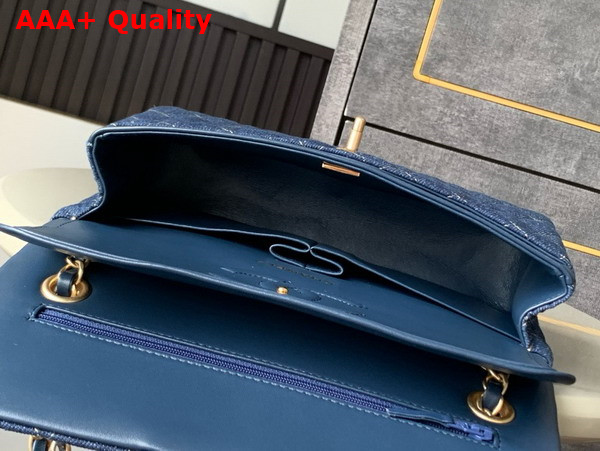 Chanel Classic Flap Bag in Blue Denim A01112 Replica