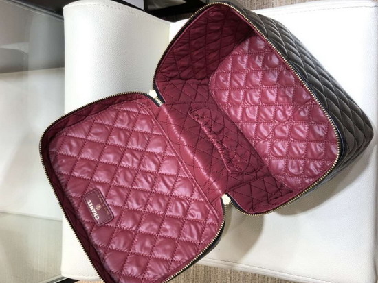 Chanel Classic Vanity Pouch in Black Grained Calfskin A80913
