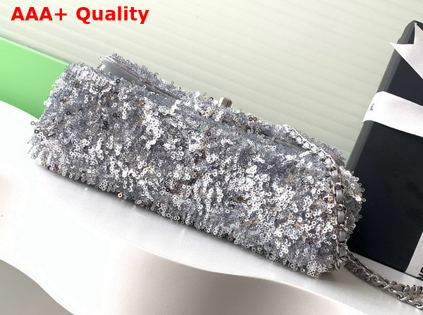 Chanel Flap Bag in Silver Fringed Sequins and Silver Tone Metal AS4561 Replica