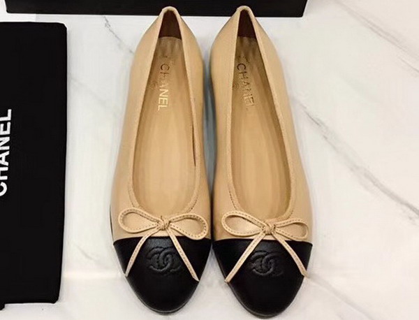Chanel Flats Beige and Black Calfskin