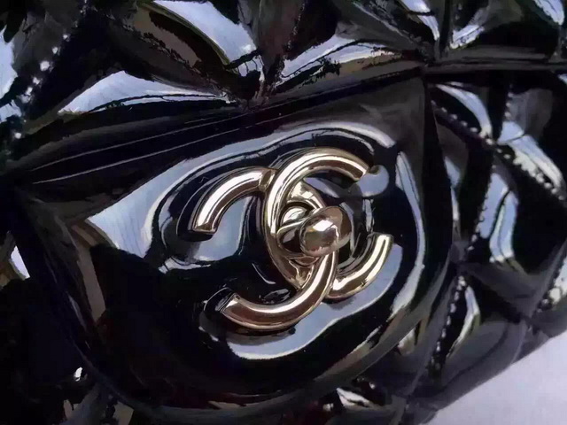 Chanel Jumbo Flap Bag Black Patent Leather for Sale