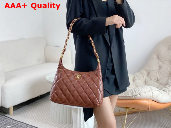 Chanel Large Hobo Bag in Brown Shiny Lambskin Gold Tone Metal AS4923 Replica