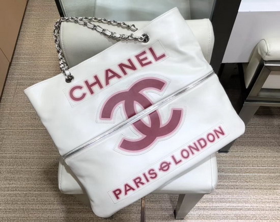 Chanel Large Shopping Bag in Beige Lambskin and Wool