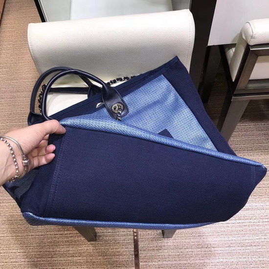 Chanel Large Tote in Blue Printed Fabric