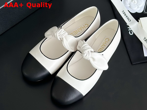 Chanel Mary Janes Lambskin White and Black G46149 Replica