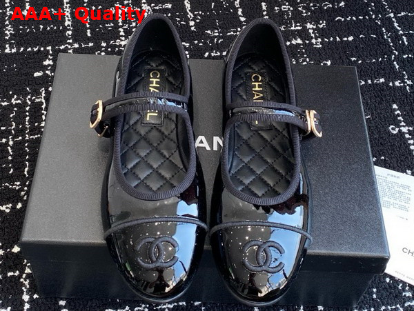 Chanel Mary Janes in Black Patent Calfskin G46467 Replica